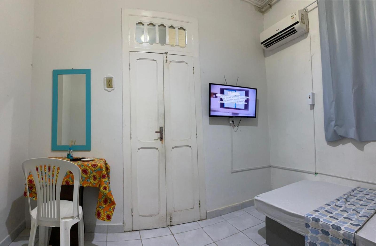 Hostel Seu Borba & *
